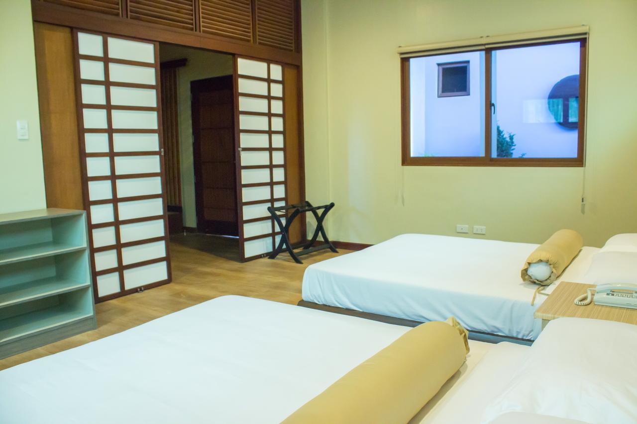 Zen Garden Bed and Breakfast Cavite Exteriör bild